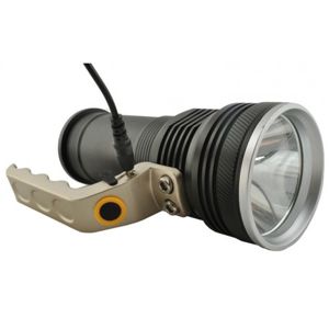 LED svítilna CREE L5017