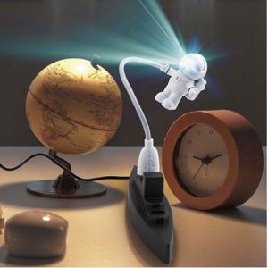 DR USB lampa Astronaut